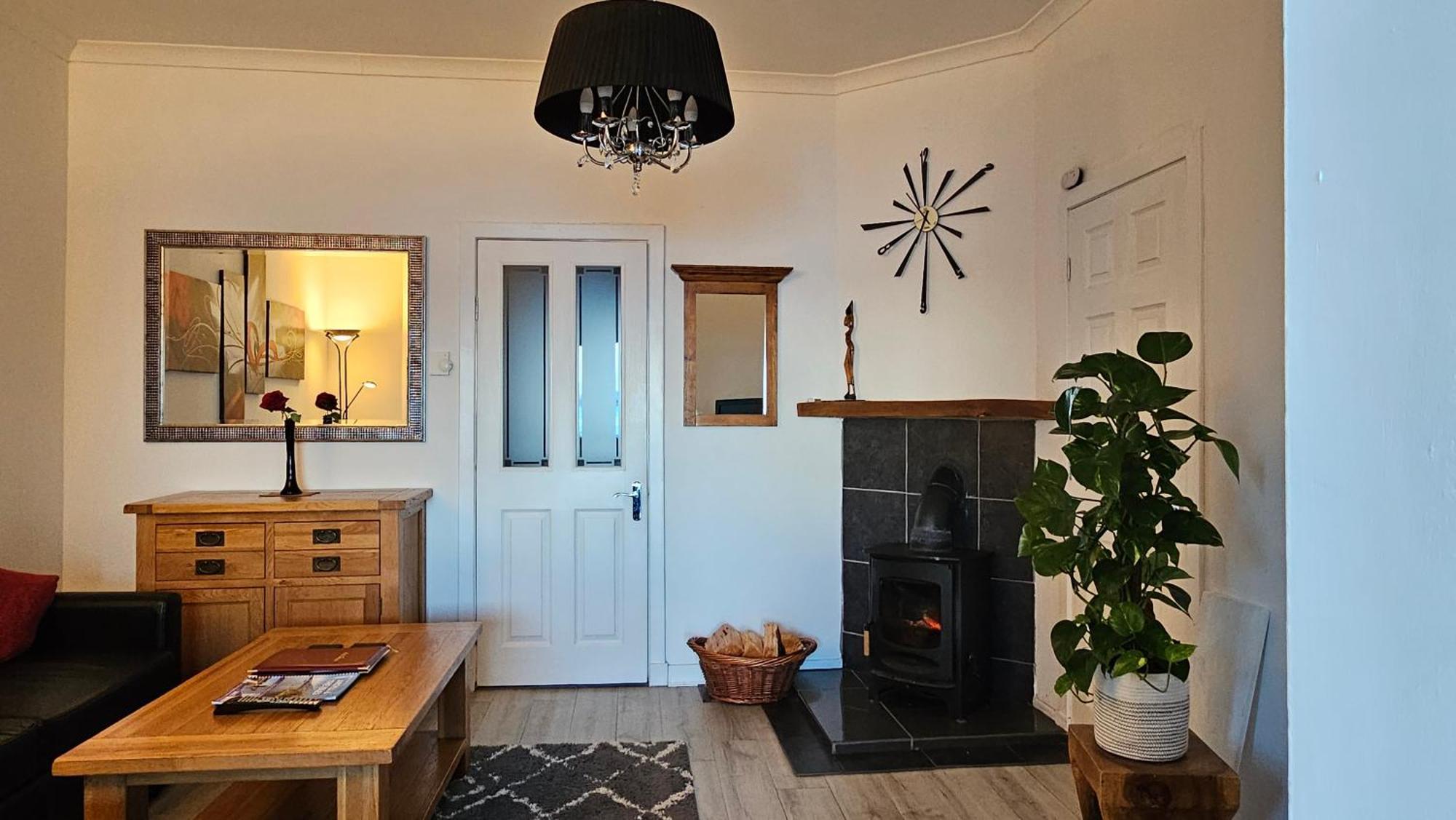Ards House Self Catering Apartment With Sea Views Oban Exterior photo